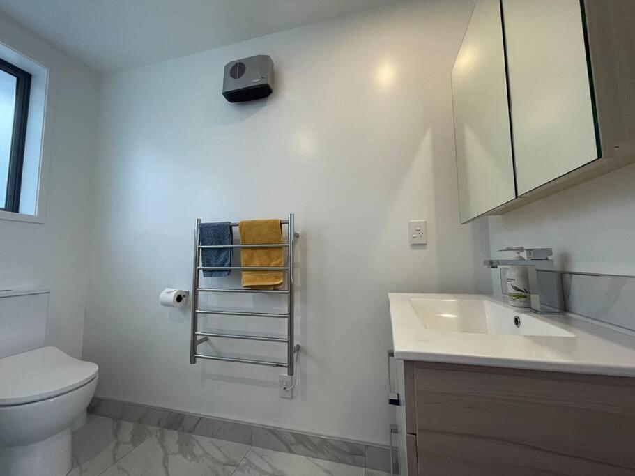 Casa de férias Parkside Retreat - 3 Beds -sleeps 6 Near Westfield Christchurch