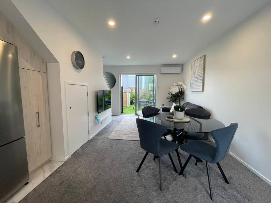 Parkside Retreat - 3 Beds -sleeps 6 Near Westfield Casa de férias
