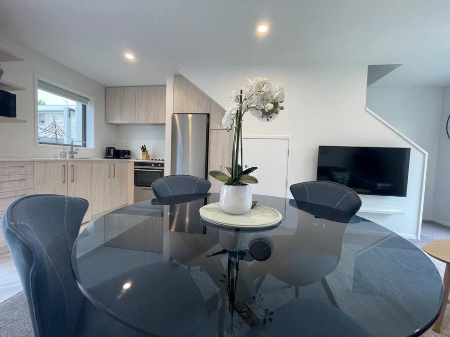 Casa de férias Parkside Retreat - 3 Beds -sleeps 6 Near Westfield